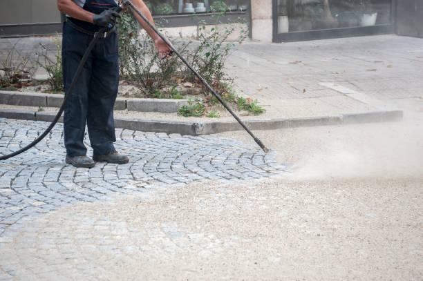 Post-Construction Pressure Washing in Le Grand, CA