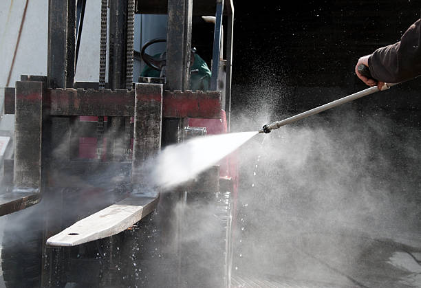 Best Gas Station Cleaning  in Le Grand, CA